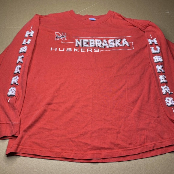 Nebraska Huskers Shirt Mens XL Red Long Sleeves Graphic Tee NCAA Cornhuskers - Picture 1 of 7